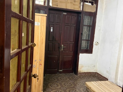 Cho thuê nhà riêng kđt đền lừ 30m    5 tầng 7 pn, 4 vệ sinh, 13 triệu 3