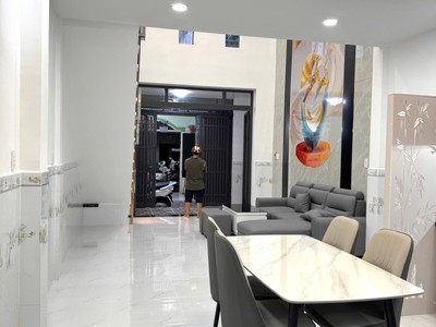 Nhà mới 2 tầng sát chợ thiếc hiệp thành quận 12  3pn   chỉ 3.98 tỷ   vào ở ngay. 3