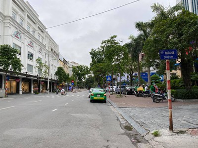 Căn phong-thuỷ hiếm-có 17,5 tỷ phố q trung   h đông, h nội 0