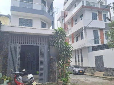 Bán nhà 4 tầng -thạnh lộc 16 - đường xe tải - lô góc cực đẹp - q.12, giá 7.x tỷ 0