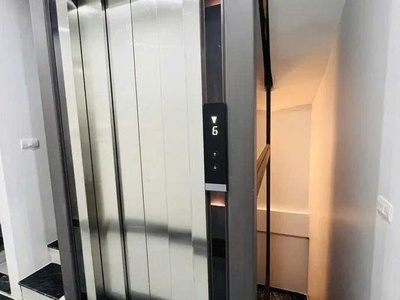 Phân lô bộ công an đầm hồng   ô tô tránh   thang máy   view hồ 1