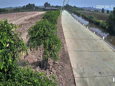 Quỹ đất 6.500m    thổ cư   giá chỉ 8tr/m  bầu trâm ngay ngã tư tân quy 0