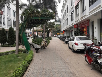 Bán nhà mặt phố hàm nghi vinhome gardenia 1