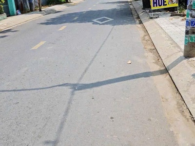 Xưởng 2 mặt tiền xuân thới thượng 04, hóc môn - 303m  thổ cư   hướng đông 1