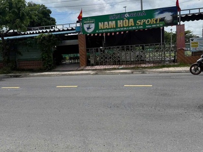 Quỹ đất lớn mt nguyễn văn bứa   3.572m    có sân banh   giá chỉ 17tr/m 1