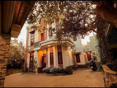 Cho thuê villa sân vườn 5 phòng ngủ full nội thất ma trang sơn phường 5 đà lạt giá 23 triệu 0