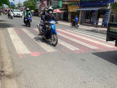 Mặt tiền nguyễn ảnh thủ   vị trí vàng bậc nhất trung mỹ tây   dòng tiền 30tr/tháng 3