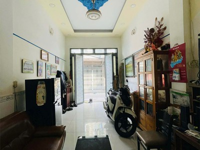 Tân bình - hẻm xe hơi đỗ cửa - mặt tiền cách vài bước - 48m - 3 tầng btct - 4pn - chỉ 7 tỷ 2