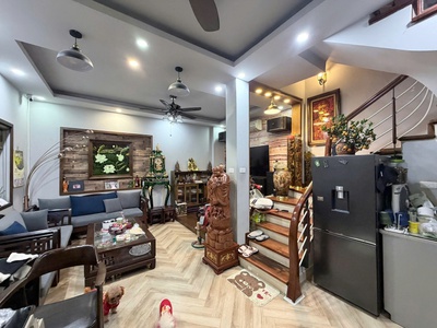 Bán nhà 5 tầng căn góc 2 thoáng tại phố đông tác, đống đa, hà nội 0