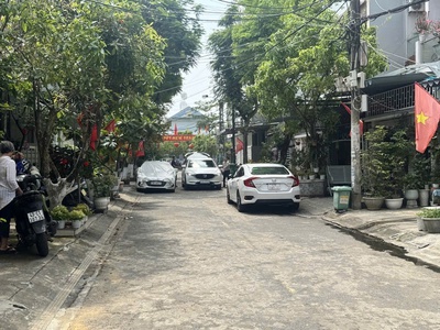 Bán nhà 3 tầng mới đẹp full nội thất - đường Mỹ An 23, Ngũ Hành Sơn, Đà Nẵng 3