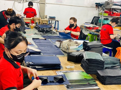 Xưởng chuyên cung cấp quà tặng đồ da cao cấp   LH 0812.213.929 0