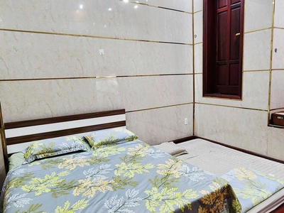 Cho thuê nhà 3 tầng Đỗ Bá, 5PN, Full nội thất giá chỉ 30tr/tháng,có sân để ô tô. 3