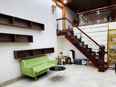 Cho thuê nhà 3 tầng Đỗ Bá, 5PN, Full nội thất giá chỉ 30tr/tháng,có sân để ô tô. 7