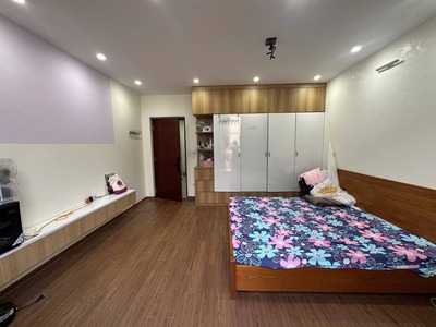 Nhà mới bán  bán nhà lê văn hưu, 85m2, 4 tầng, mặt tiền 4m, 46.5 tỷ, ô tô, dòng tiền 40 tr/ tháng 1