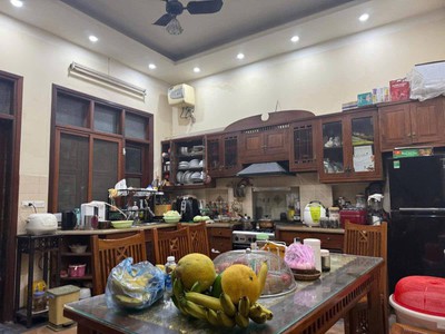 Nhà mới bán  bán nhà trần xuân soạn, 85m2, 4 tầng, mặt tiền 4m, 46.5 tỷ, ô tô, dòng tiền 40 tr/ 1