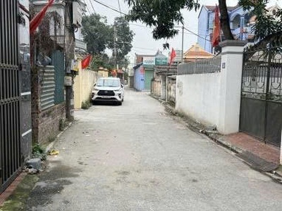 Chính chủ bán lô gần 200m2 - vị trí đẹp tại ngõ 95 đa tốn, gia lâm - - đường ô tô tránh 2