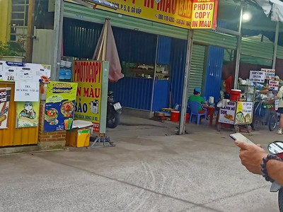 Mình muốn sang lại cửa hàng photocopy tại cổng trường đại học văn lang 1