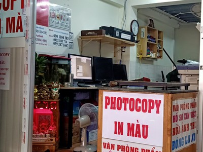 Mình muốn sang lại cửa hàng photocopy tại cổng trường đại học văn lang 0
