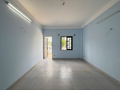 Bán nhà 2 mt lê văn thọ - gần quang trung, 4x24m, sổ a4,  3 tầng, 4pn, 14,9 tỷ. 2