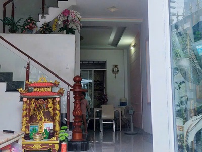 Nhà đẹp giá tốt - hẻm 1113 huỳnh tấn phát, quận 7 - cách mặt tiền đường chính khoảng 100m - giá 6,2 4