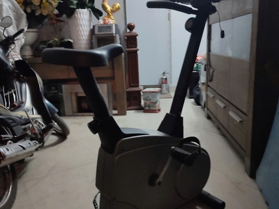 Mua máy chạy bộ điện cũ hỏng , mua xe đạp tập thể dục tại nhà 5