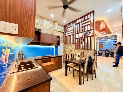 Mặt tiền bình tân, 1trệt 3lầu, 5 phòng ngủ, đường 12m 3