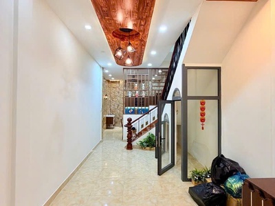 Mặt tiền bình tân, 1trệt 3lầu, 5 phòng ngủ, đường 12m 2