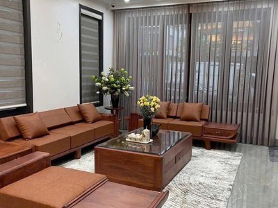 Cho thuê căn biệt thự 3 tầng khu Ecopark, TP Hải Dương, 200m2, sân vườn đẹp, an ninh 1