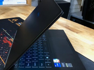 Laptop MSI Modern 14 C13M Core i5-1335U RAM 16GB SSD 512GB VGA ON Màn 14 Inch Full HD Máy Đẹp 3