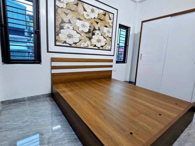 Giảm 300 Triệu để Trả nợ Ngân Hàng. Bán Nhà 3 Tầng ngõ phố Vũ Hựu - Tphd 8