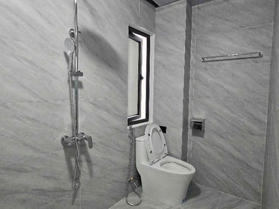 Giảm 300 Triệu để Trả nợ Ngân Hàng. Bán Nhà 3 Tầng ngõ phố Vũ Hựu - Tphd 10