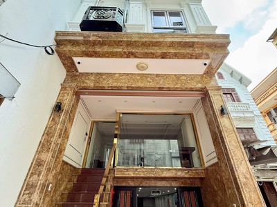 Apartment Siêu Đẹp Xuân La 9 Tầng 1 Hầm Ô TÔ 7 Chỗ - 15M Ra Phố 58 Tỷ 0