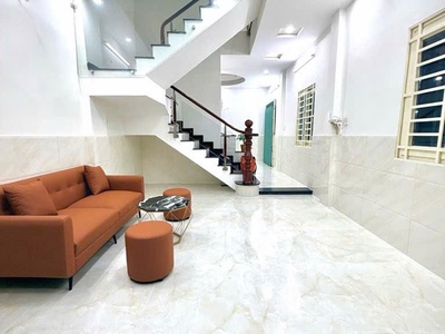 Bán nhà Văn Cao gần chợ Tân Hương 4 x11m, 2 tầng nhỉnh 5 Tỷ xíu 1