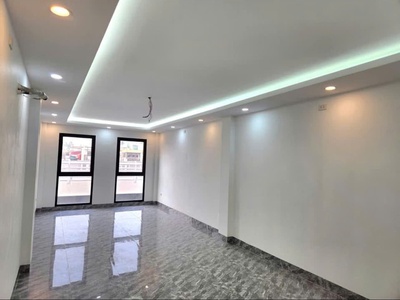 Cho thuê nhà mặt phố Đại La, quận Hai Bà Trưng. Tuyến đường mới mở rộng, giao thông cực kỳ thuận ti 0