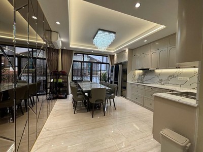 Bán nhà hồng tiến dân xây- gara- thang máy -full nt 35m 7 tầng nhỉnh 11tyr  tl 1