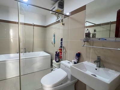 Căn hộ 98m2 q7 giá 3.6 tỷ: 3pn, view thoáng, vị trí trung tâm, gần trường học, liên hệ ngay 2