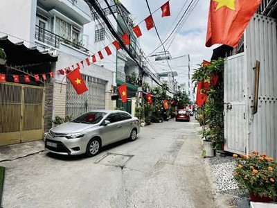 Gần chợ - nhà thờ tân hương hẻm ô tô ngang 5.8m 84m chỉ 6.x 0