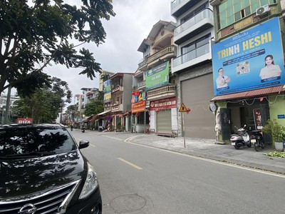 Nhà ngọc thuỵ 8t thang máy kinh doanh. giá hợp lý nhất khu vực 0