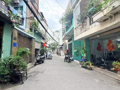 Nhà đường lạc long quân quận tân bình phường 11 cũ. 0