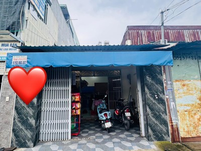 Nhà bán giáp song hành,trường chinh-qua tân bình chỉ vài phút nhà 4 tầng btct vào ở ngay.gần chợ 2