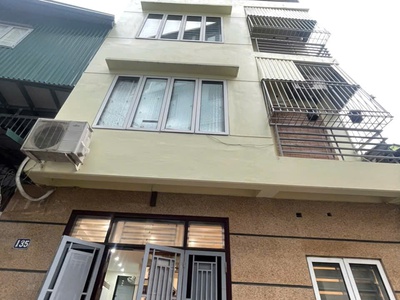 Cho thuê nhà riêng ngõ trần khát chân 50m2 x 4 tầng, 13 triệu vào ngay 0