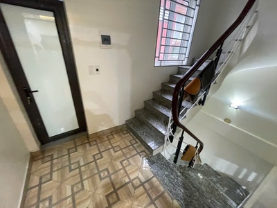 Cho thuê nhà riêng ngõ trần khát chân 50m2 x 4 tầng, 13 triệu vào ngay 3