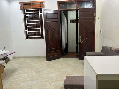 Cho thuê nhà vĩnh tuy 32m x 5 tầng, 3 phòng ngủ, 4 wc, 13 triệu 1