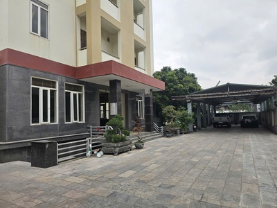 Mời thuê khách sạn 30 phòng, giá đẹp tại trung tâm phường vĩnh phúc, phú thọ 2