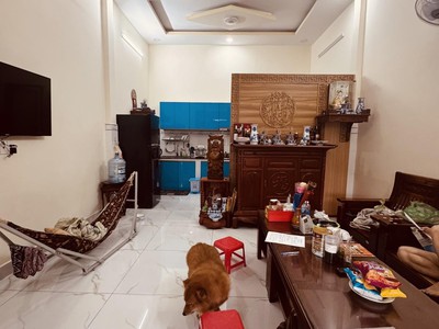 Nhà bán giáp song hành,trường chinh-qua tân bình chỉ vài phút nhà 4 tầng btct vào ở ngay.gần chợ 0