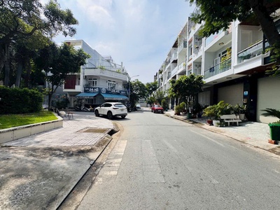 Cơ hội đầu tư  nhà phố kdc phú mỹ, ngay khu belleza, quận 7 - thích hợp kd mọi ngành nghề - giá 12 3