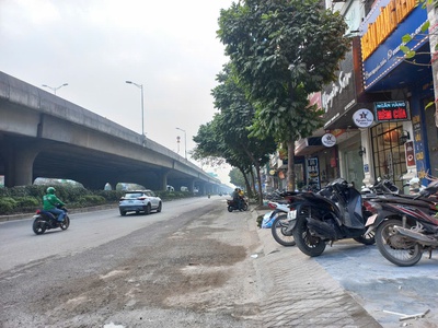 Bán gấp nhà mặt phố thanh xuân, 7 tầng thang may, vỉa hè 5m, kinh doanh đa dang, 29.x tỷ 0