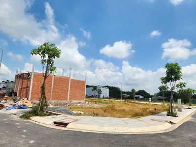 Cần bán 1 lô đất 75m2 gần chợ bến cát giá 919tr 2