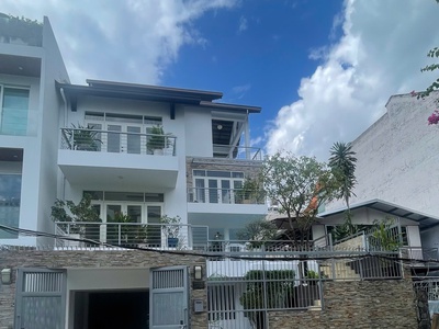 Bán biệt thự liền kề thủ đức  q2 cũ , an phú an khánh, 160m2, hầm 3 tầng, shr, 34.9 tỷ 0