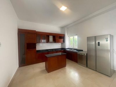 Bán biệt thự liền kề thủ đức  q2 cũ , an phú an khánh, 160m2, hầm 3 tầng, shr, 34.9 tỷ 2